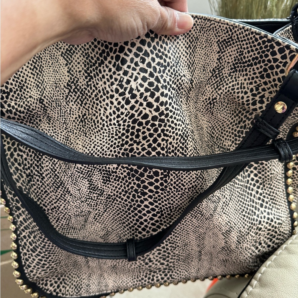 GUC Jessica Simpson Bag - Picture 5 of 5